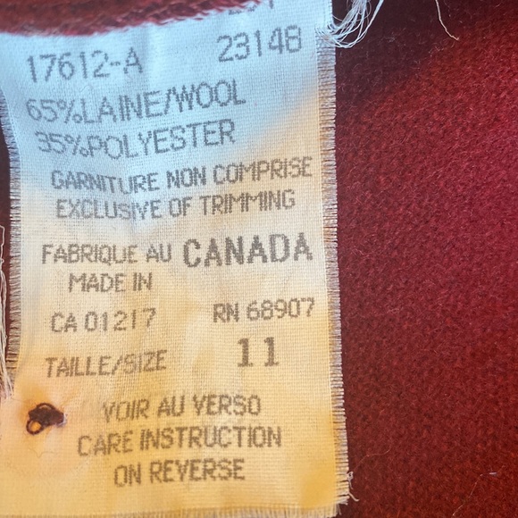 Le chateau made in Canada mini skirt - Picture 7 of 10